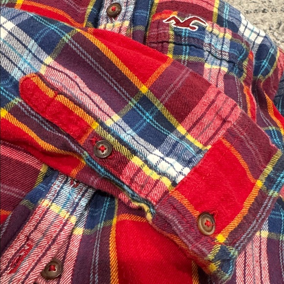Hollister VINTAGE Red Flannel Plaid Button-Up Top - Picture 11 of 11